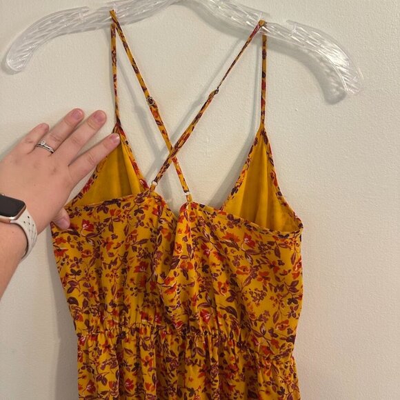 JustFab Floral Wrap Maxi Dress in Yellow with Crossed Spaghetti Straps Sz Medium - Picture 5 of 9